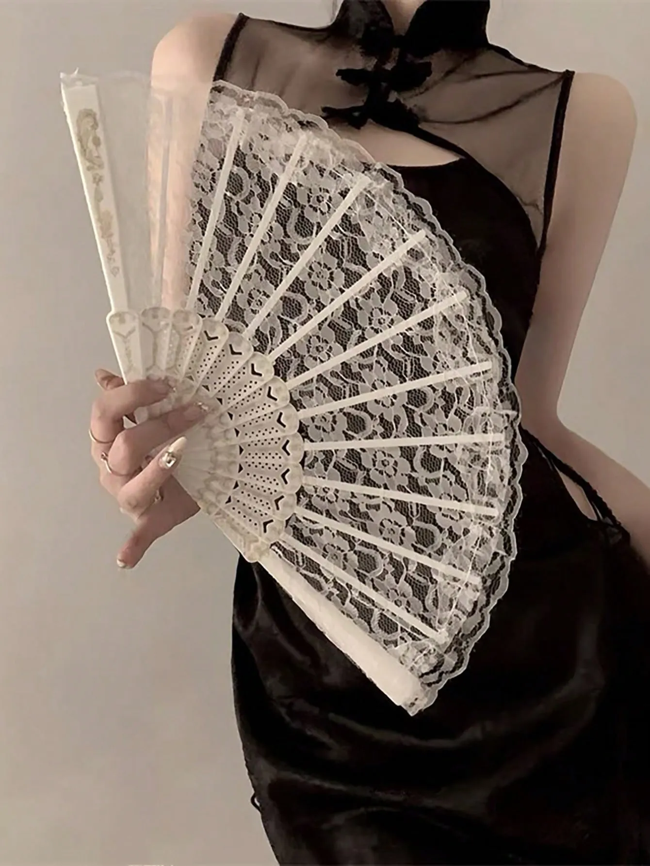 1pc/5pcs/10pcs New Summer Lace Folding Chinese Hand Fan, Suitable For Sisterhood Parties, Women's Wedding Decoration Dance Parties, Festive Gifts, Wall Decoration, Photography Props, Elegant Accessories For Brides And Bridesmaids