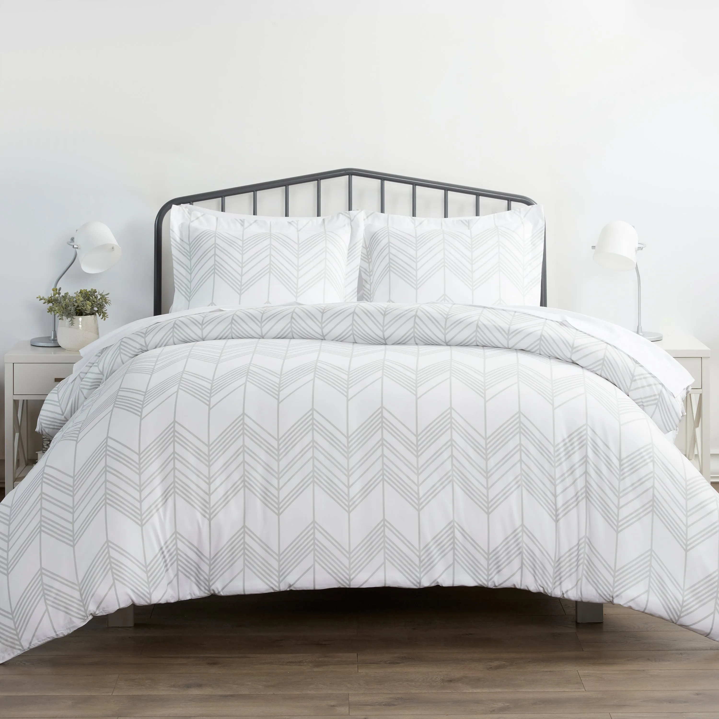 Alps Chevron Pattern 3-Piece Duvet Cover Set