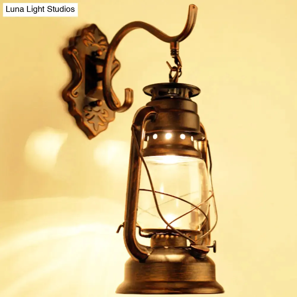 Antique Style Single-Bulb Oil Lantern Sconce: Clear Glass Wall Mount Light for Aisles