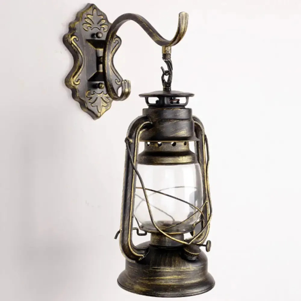 Antique Style Single-Bulb Oil Lantern Sconce: Clear Glass Wall Mount Light for Aisles