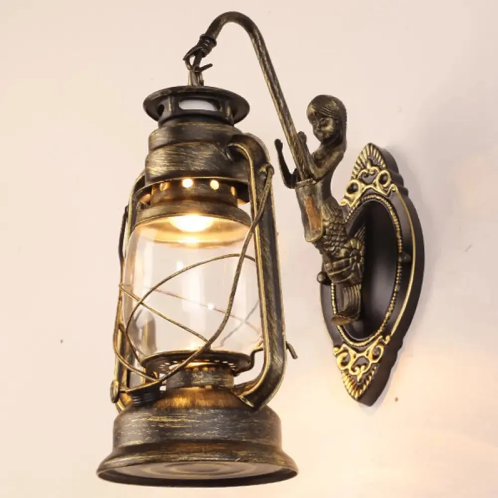 Antique Style Single-Bulb Oil Lantern Sconce: Clear Glass Wall Mount Light for Aisles