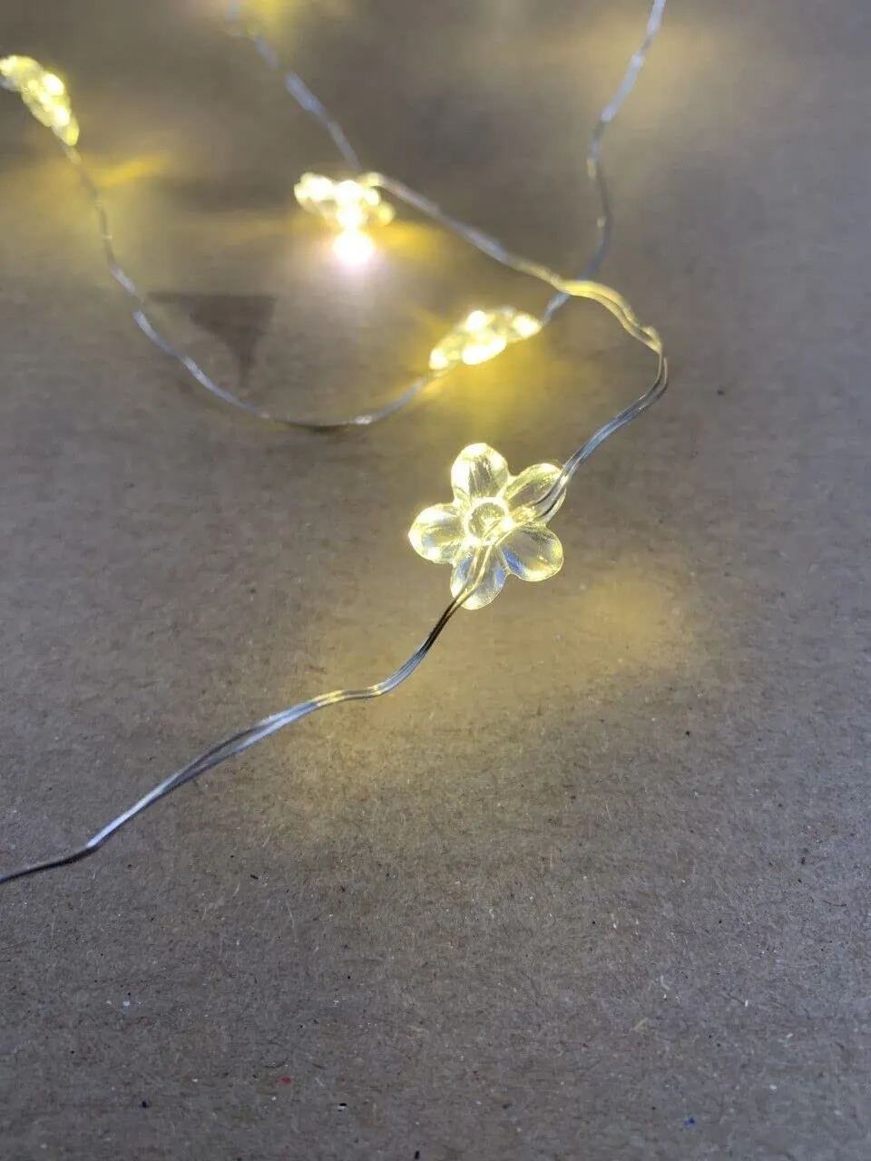 Battery Operated Flower String Lights on Copper Wire - Warm White