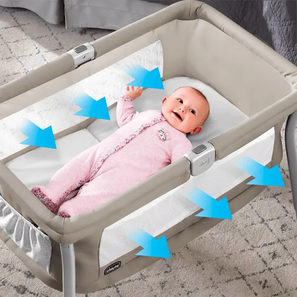 Chicco - LullaGo Portable Bassinet