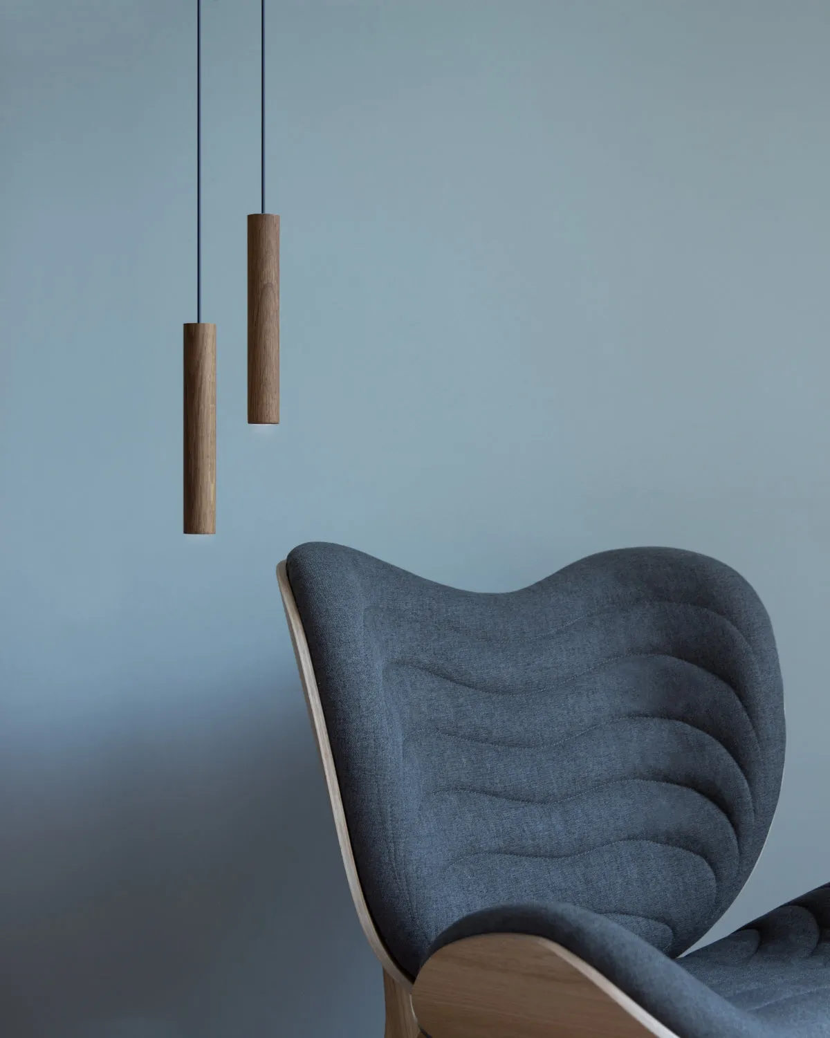 CHIMES Oak LED Pendant Light