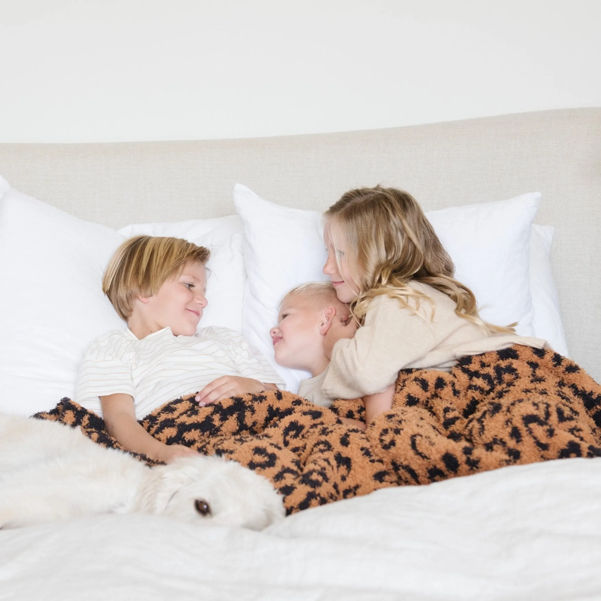 CLASSIC LEOPARD DOUBLE-LAYER BAMBONI TODDLER BLANKET