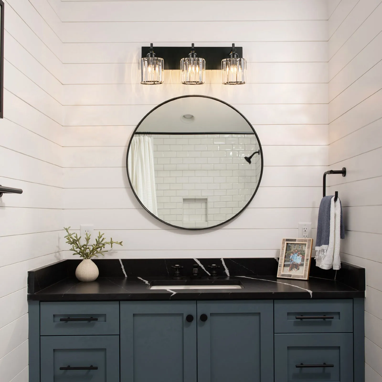 Glowlings 2/3/4/5-Light Modern Matte Black Cylinder Crystal Bathroom Vanity Light Over Mirror