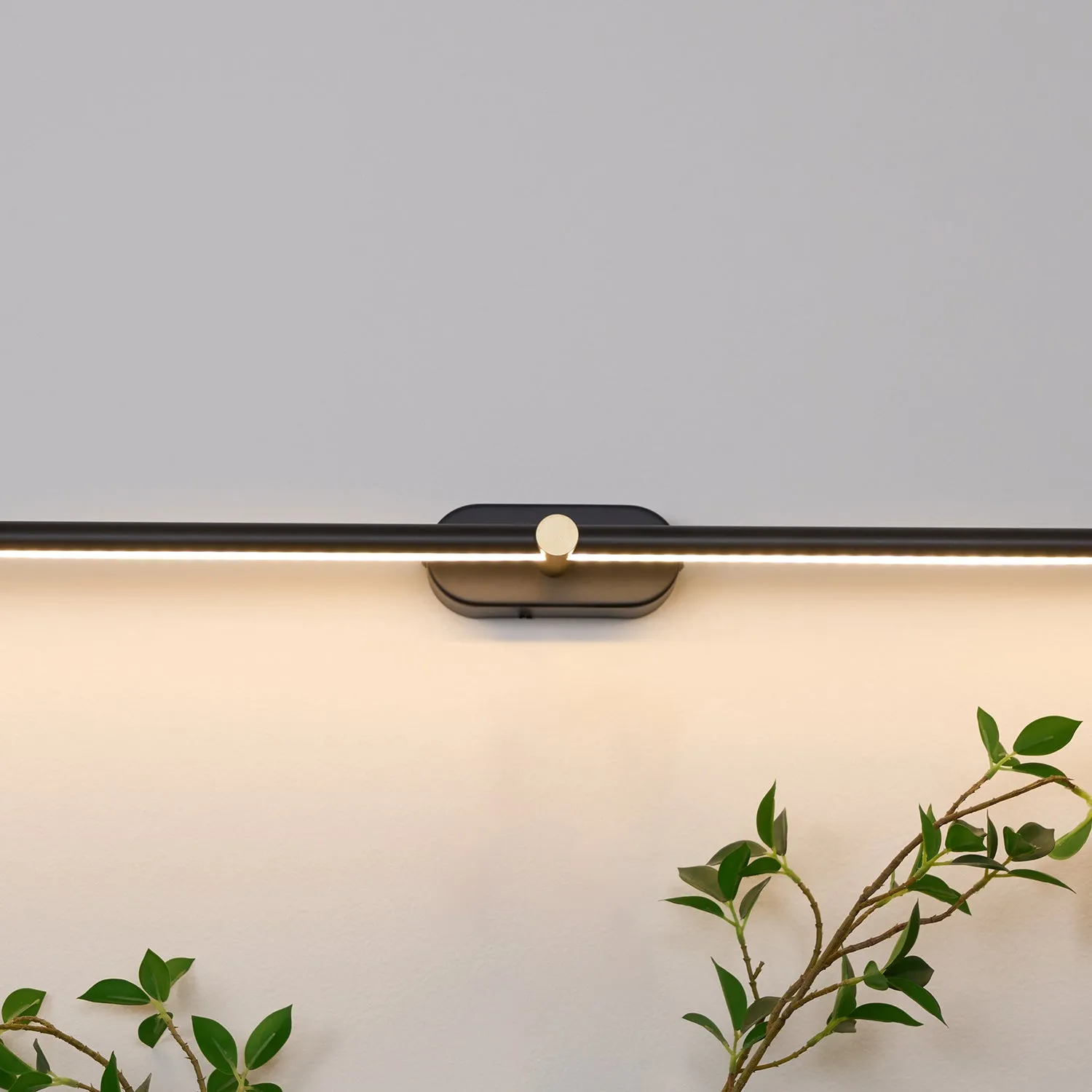 Kady Linear Wall Lamp