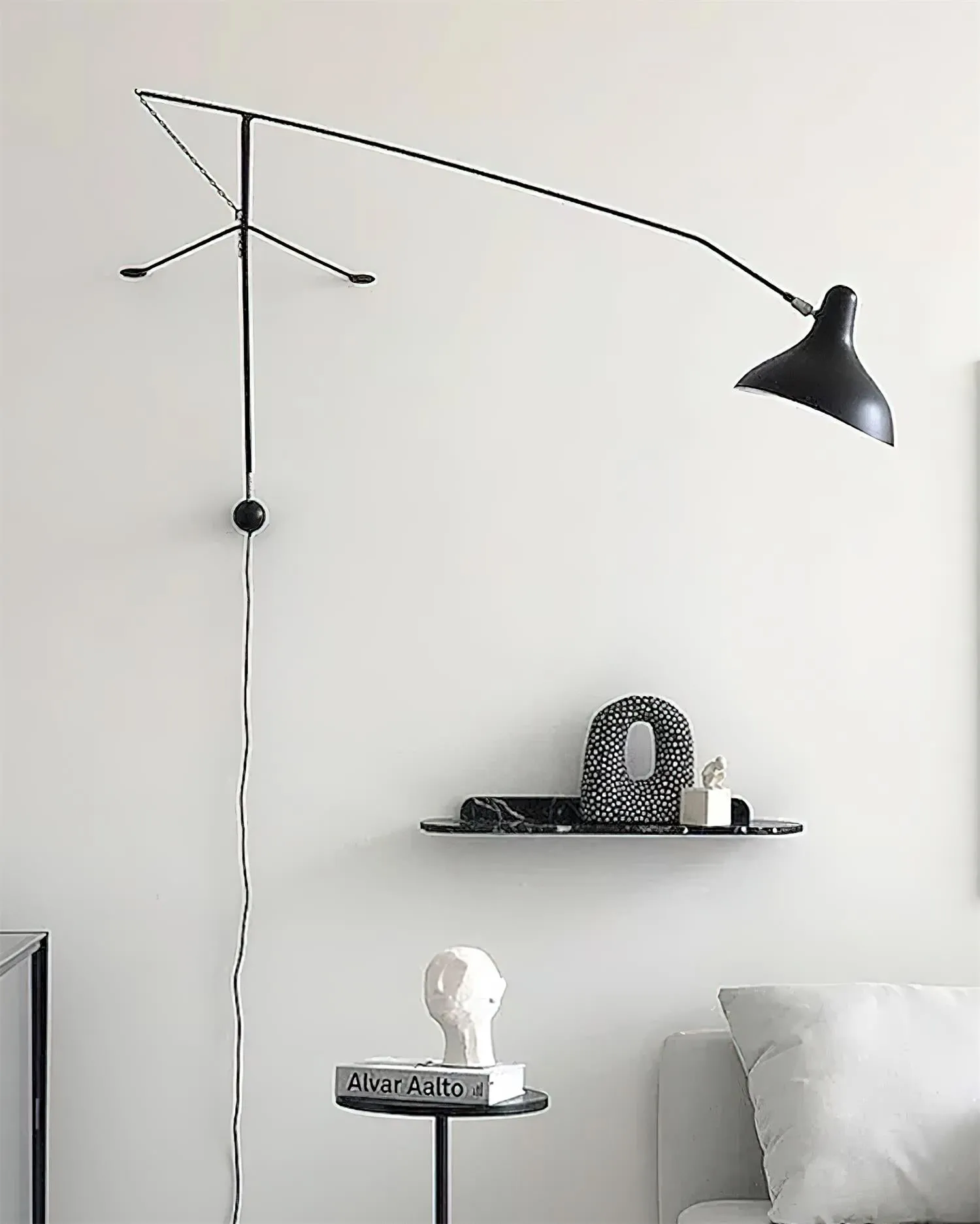 Mantis Black Wall Lamp