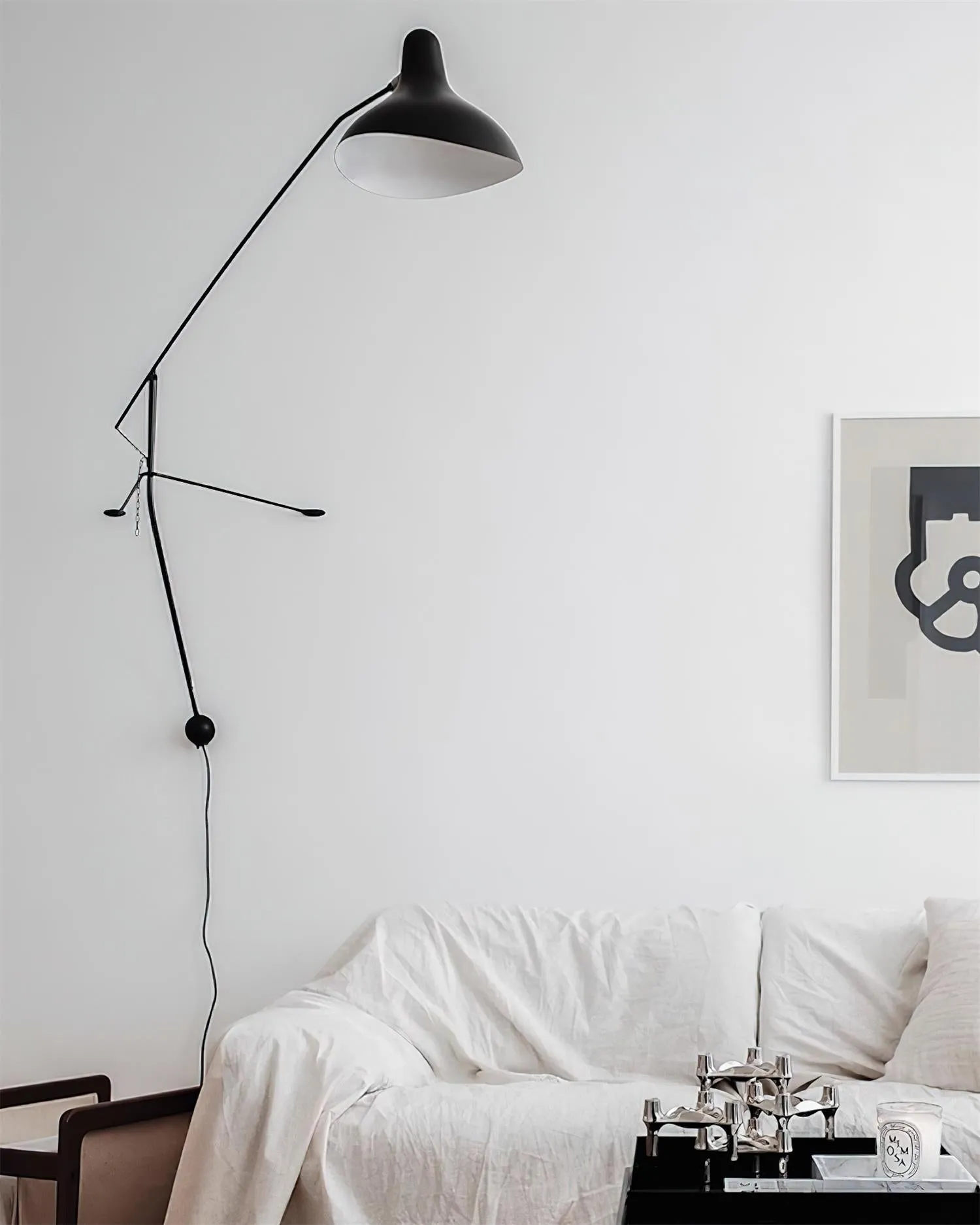 Mantis Black Wall Lamp