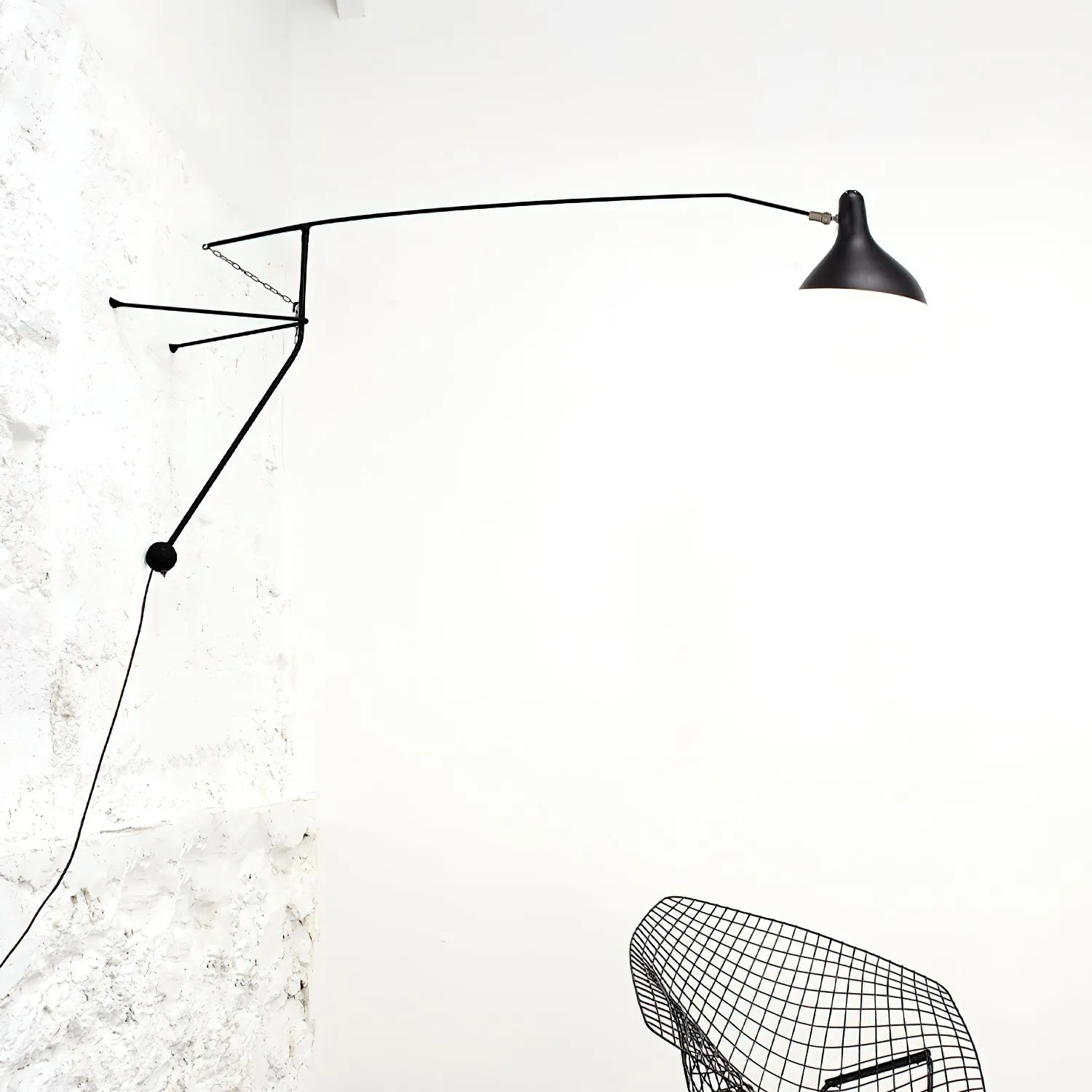 Mantis Black Wall Lamp