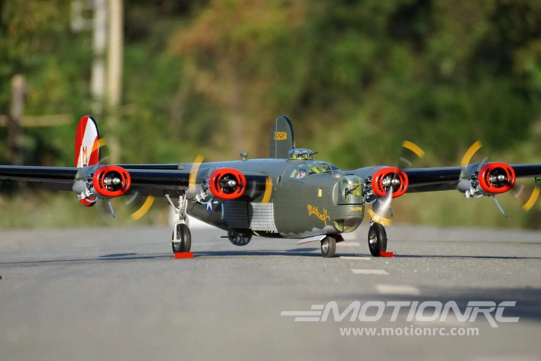 Nexa B-24 Liberator Olive Drab 2800mm (110.2") Wingspan - ARF