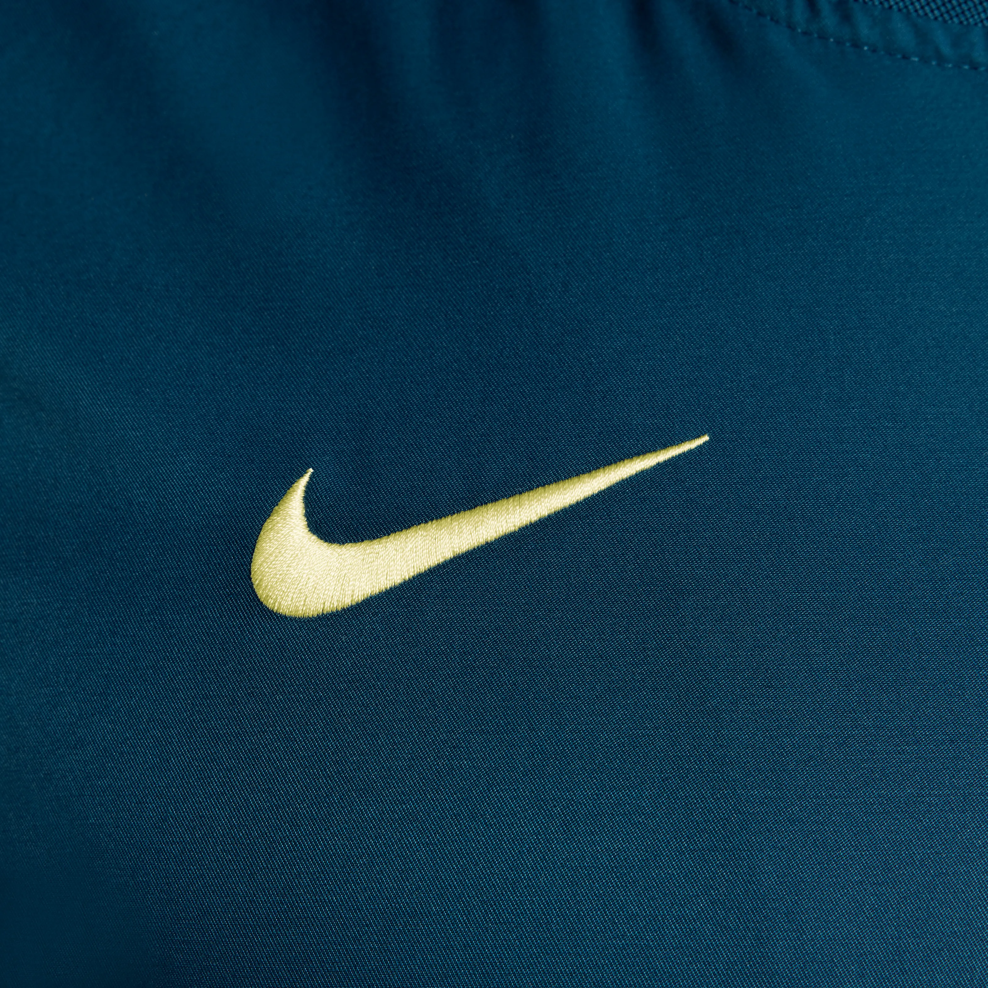 Nike Club América Sport Essentials