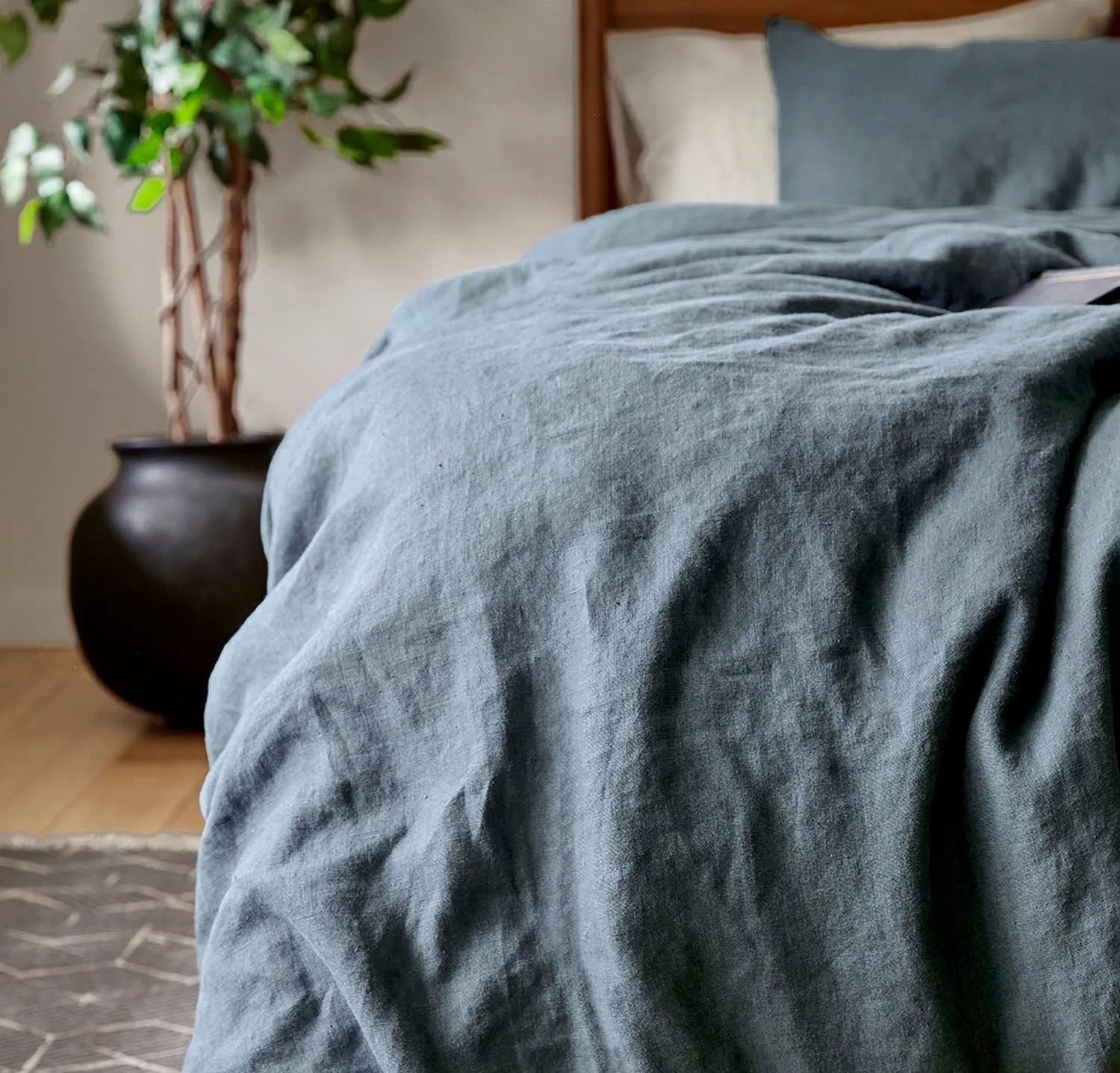 Orkney Linen Duvet Cover (Ready to Ship)