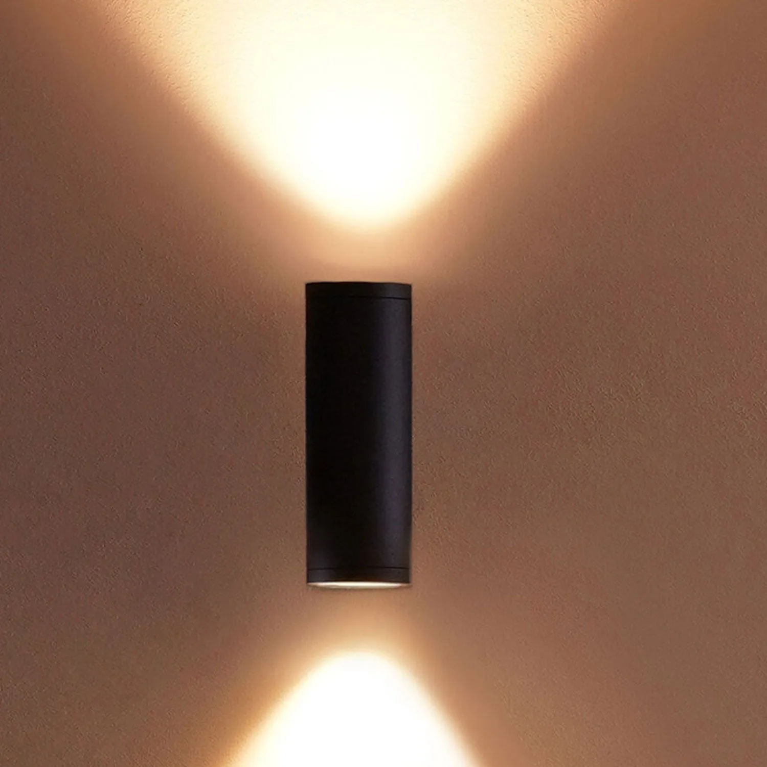 Philips Hue 1746330V7 Appear Outdoor Wall Light