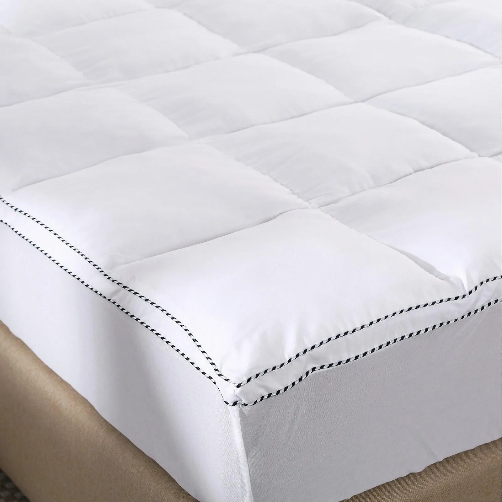 Royal Comfort 1000GSM Luxury Bamboo Fabric Gusset Mattress Pad Topper Cover - Double - White