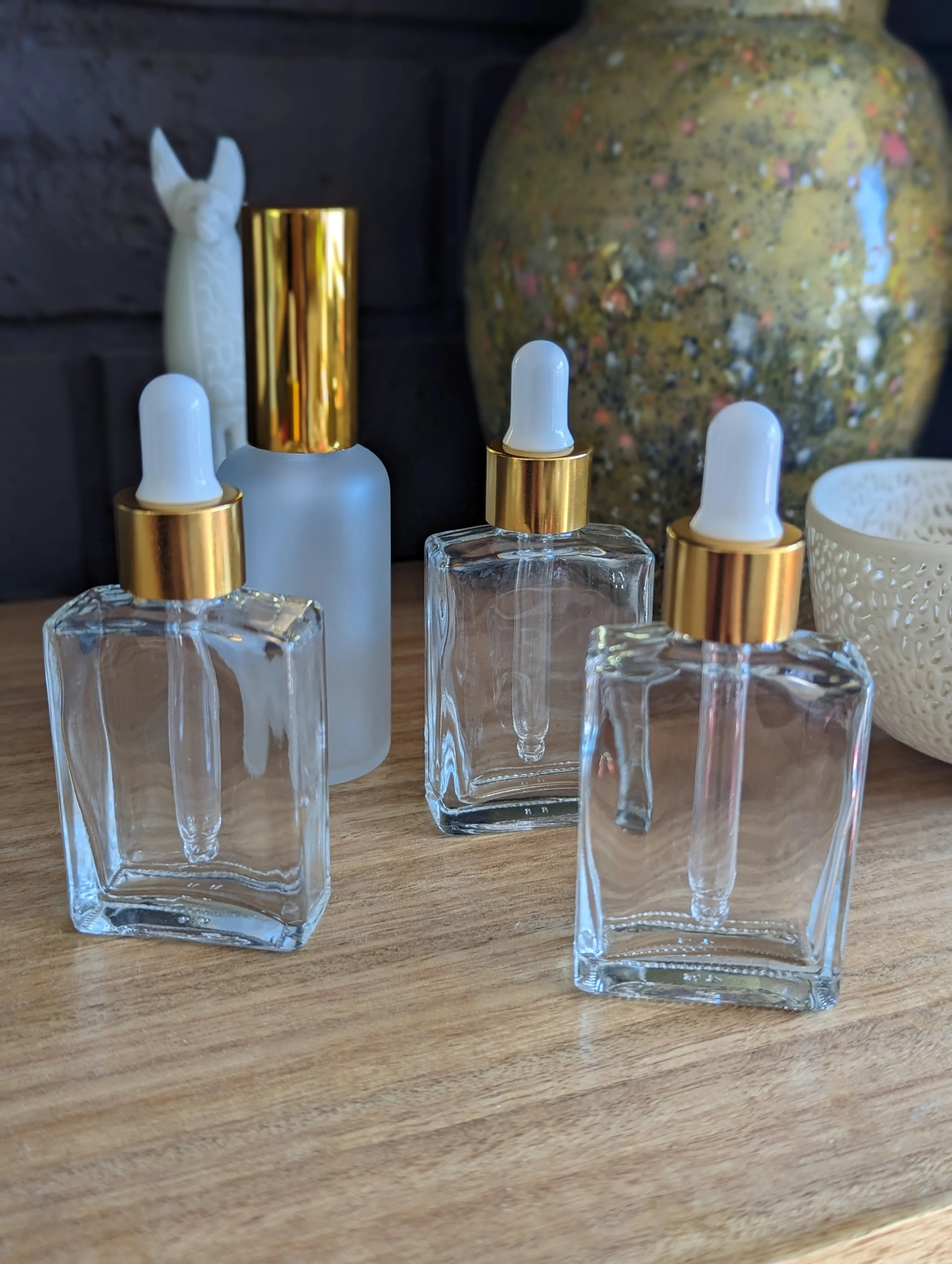 Set of 3 glass dropper bottles, 30mL square.