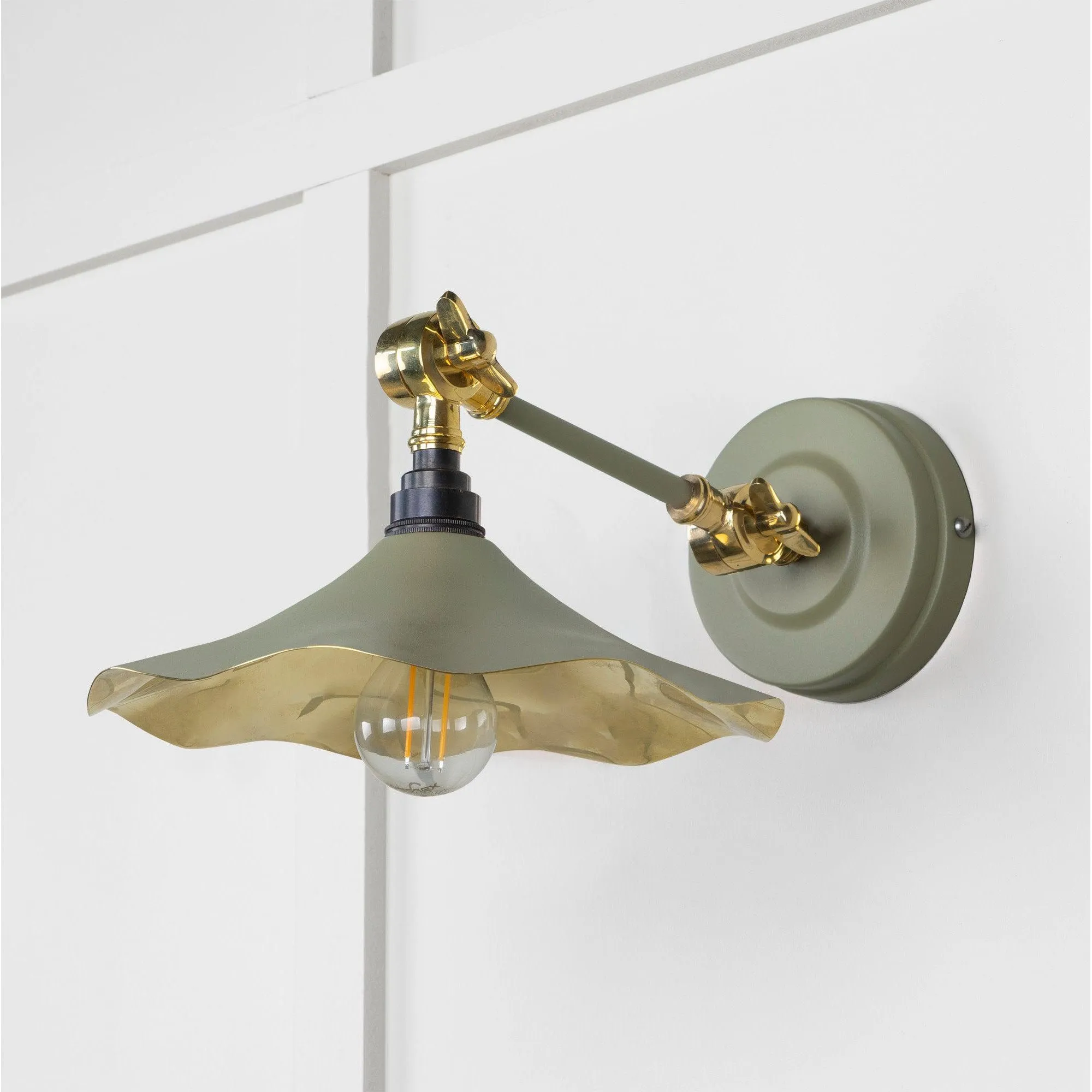 Smooth Brass Flora Wall Light in Tump | From The Anvil